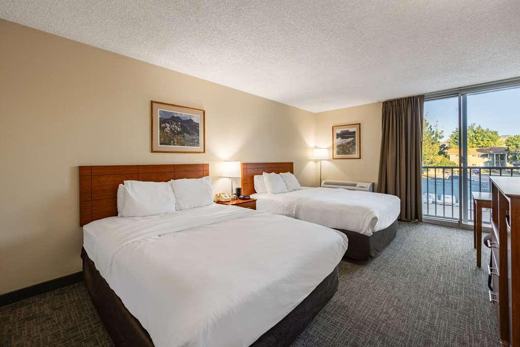 Quality Inn & Suites Canon City Room photo