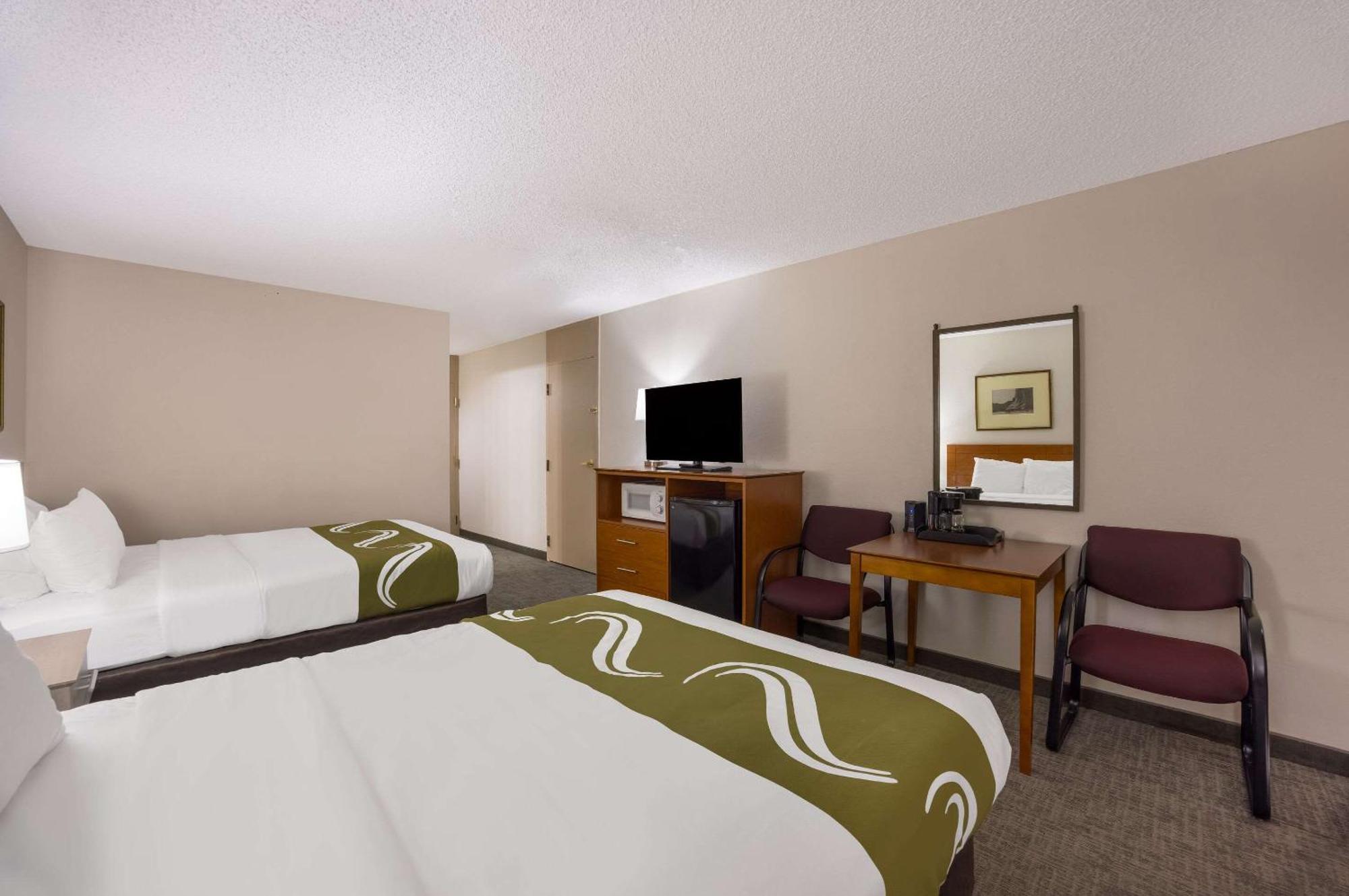 Quality Inn & Suites Canon City Exterior photo