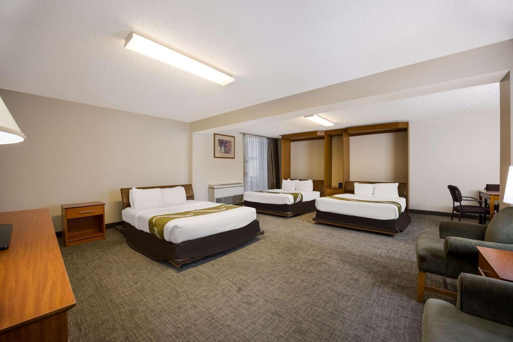 Quality Inn & Suites Canon City Exterior photo