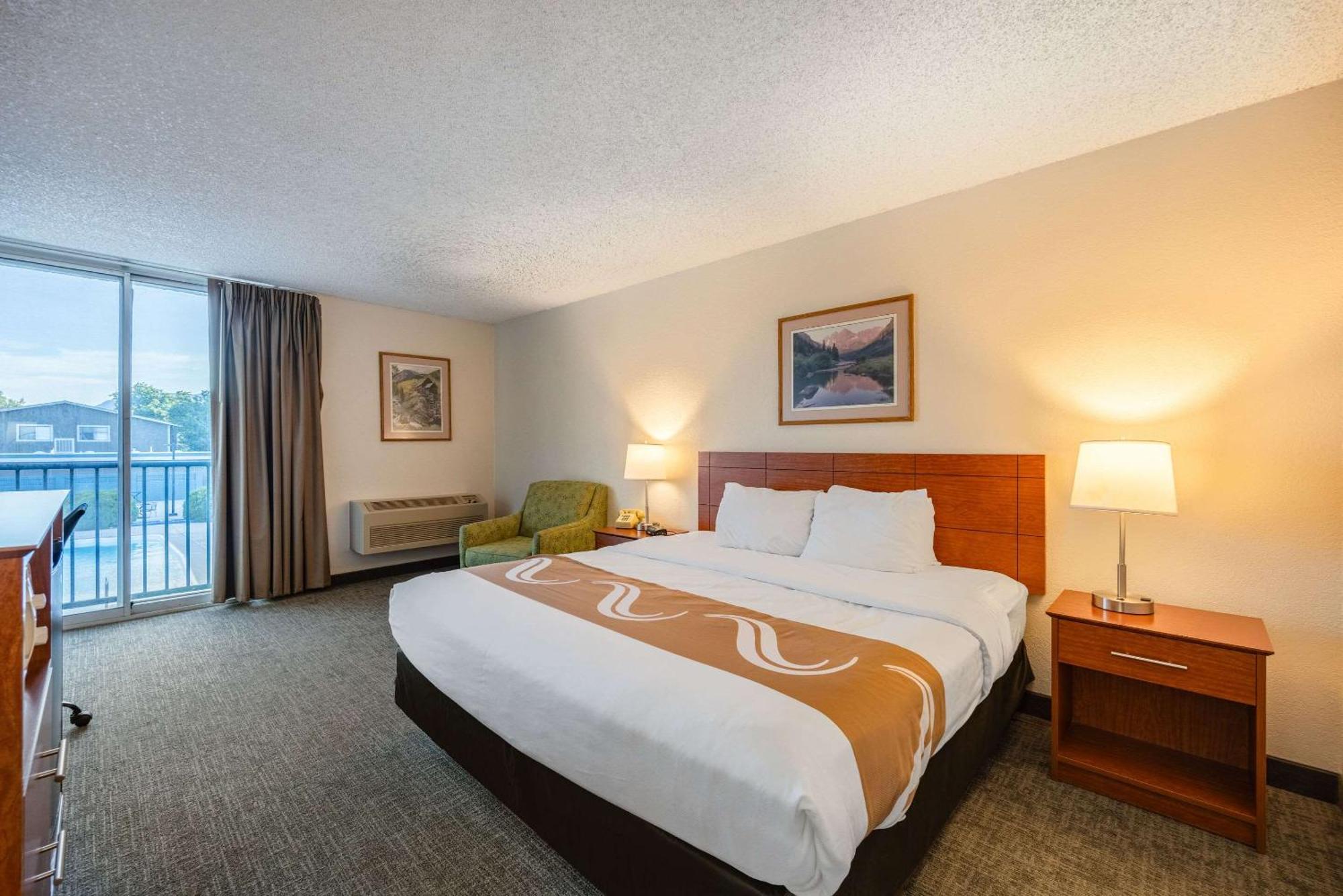 Quality Inn & Suites Canon City Exterior photo