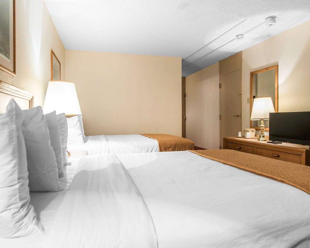 Quality Inn & Suites Canon City Room photo